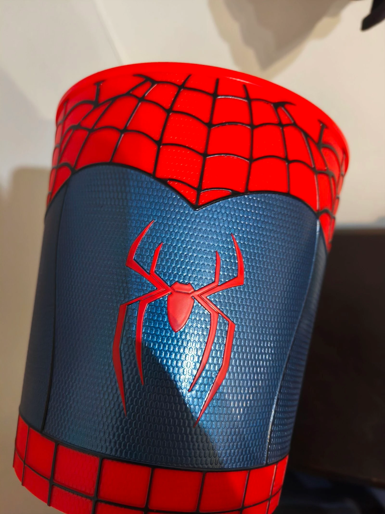 Cubo Spiderman brand new day y máscara exclusiva – photo 5